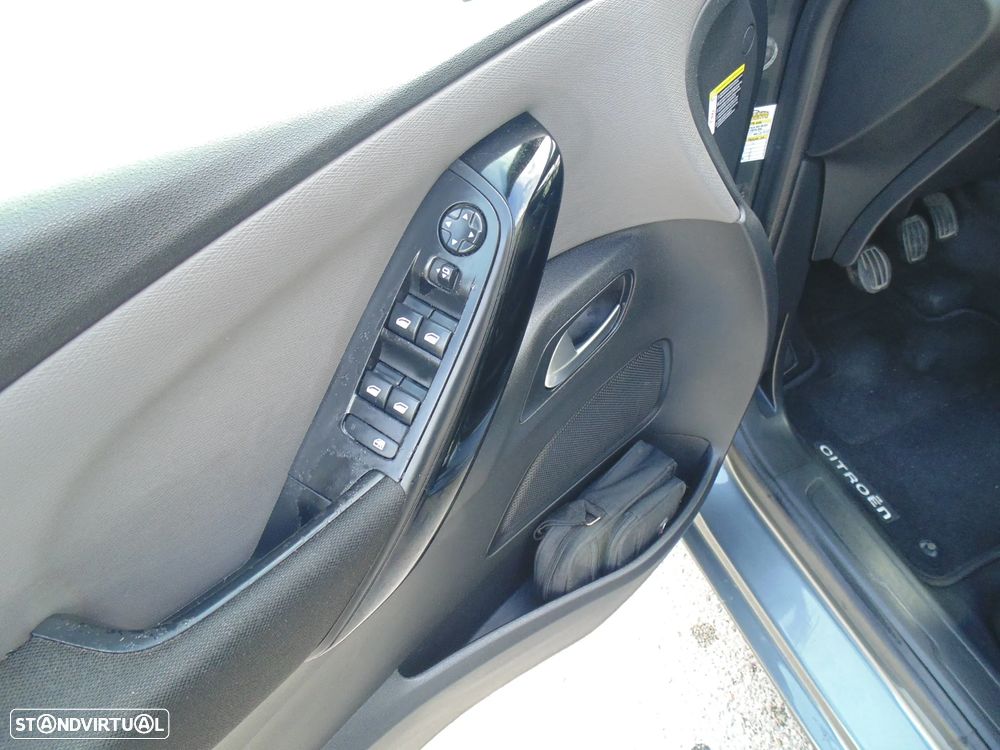 Citroën C4 Picasso 1.6 BlueHDi Feel J16 - 24