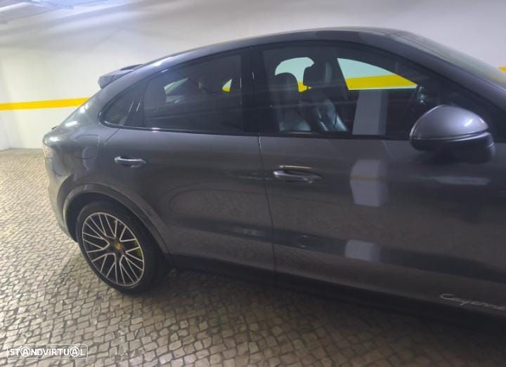 Porsche Cayenne Coupé - 3