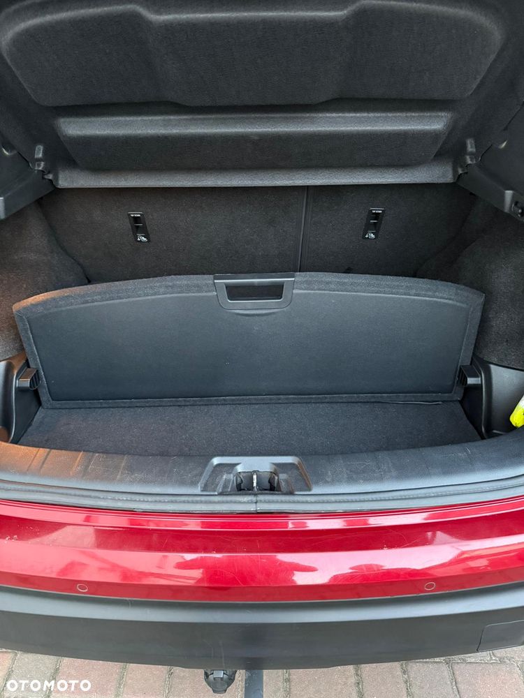 Nissan Qashqai 1.2 DIG-T Xtronic TEKNA+ - 12