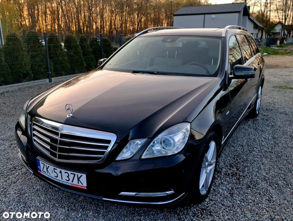 Mercedes-Benz Klasa E 350 CDI 4-Matic BlueEff Avantgarde - 5