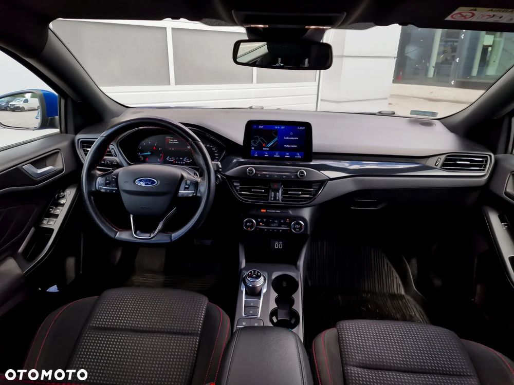 Ford Focus SW 1.5 EcoBoost ST-Line - 6