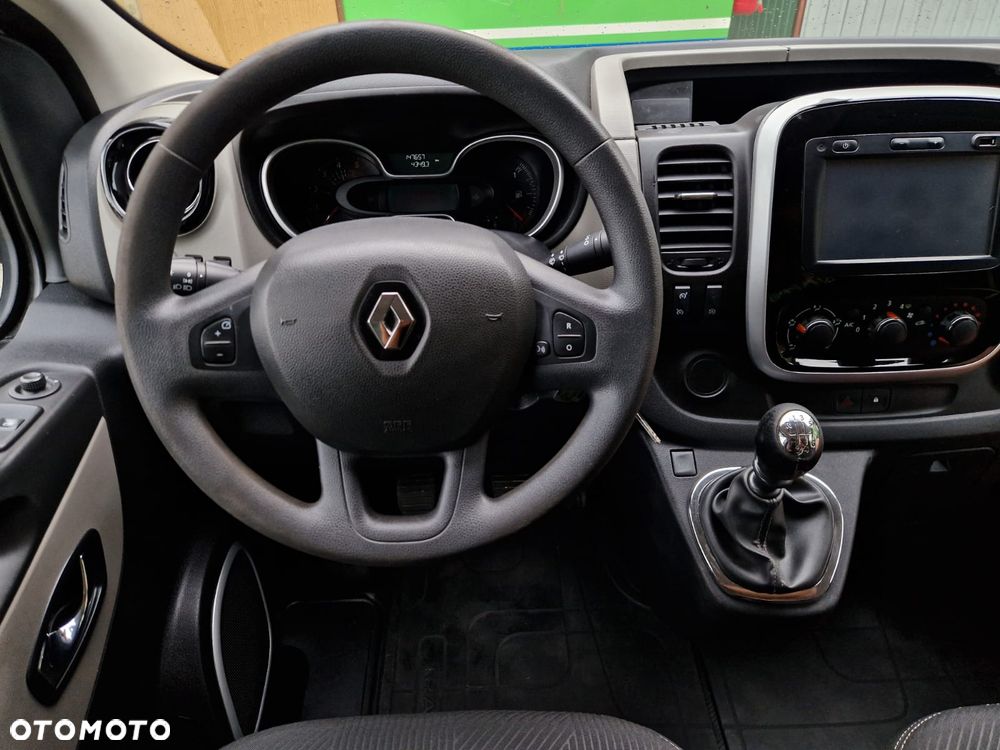 Renault Trafic - 14