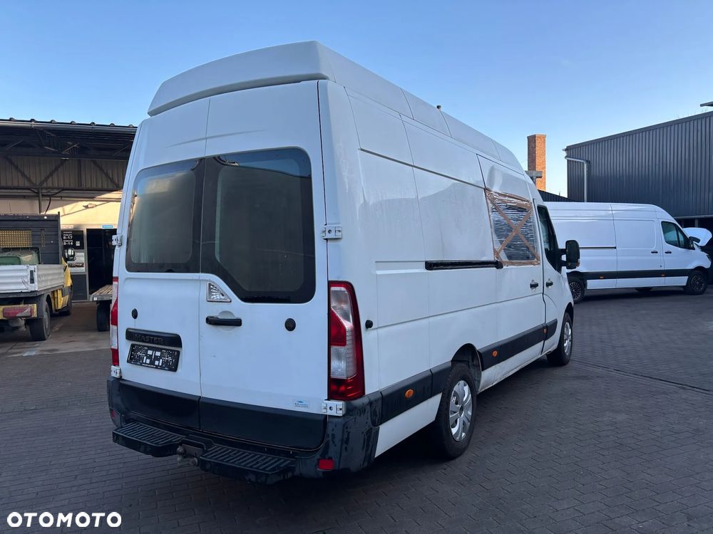 Renault Master - 15