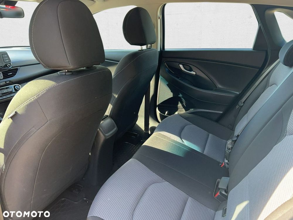 Hyundai i30 - 21