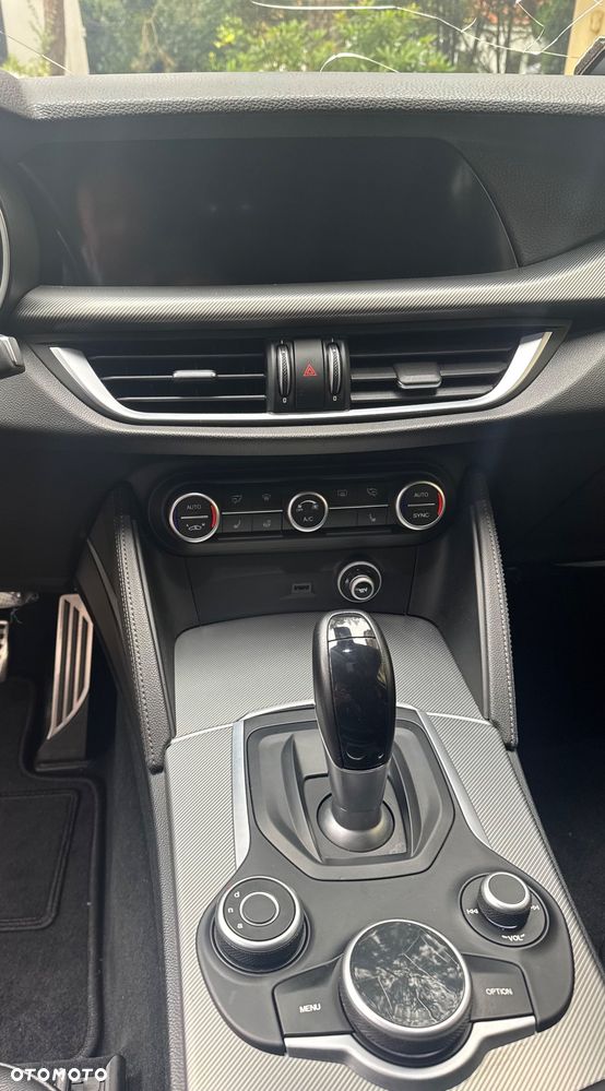 Alfa Romeo Stelvio 2.0 Turbo Veloce TI Q4 - 3