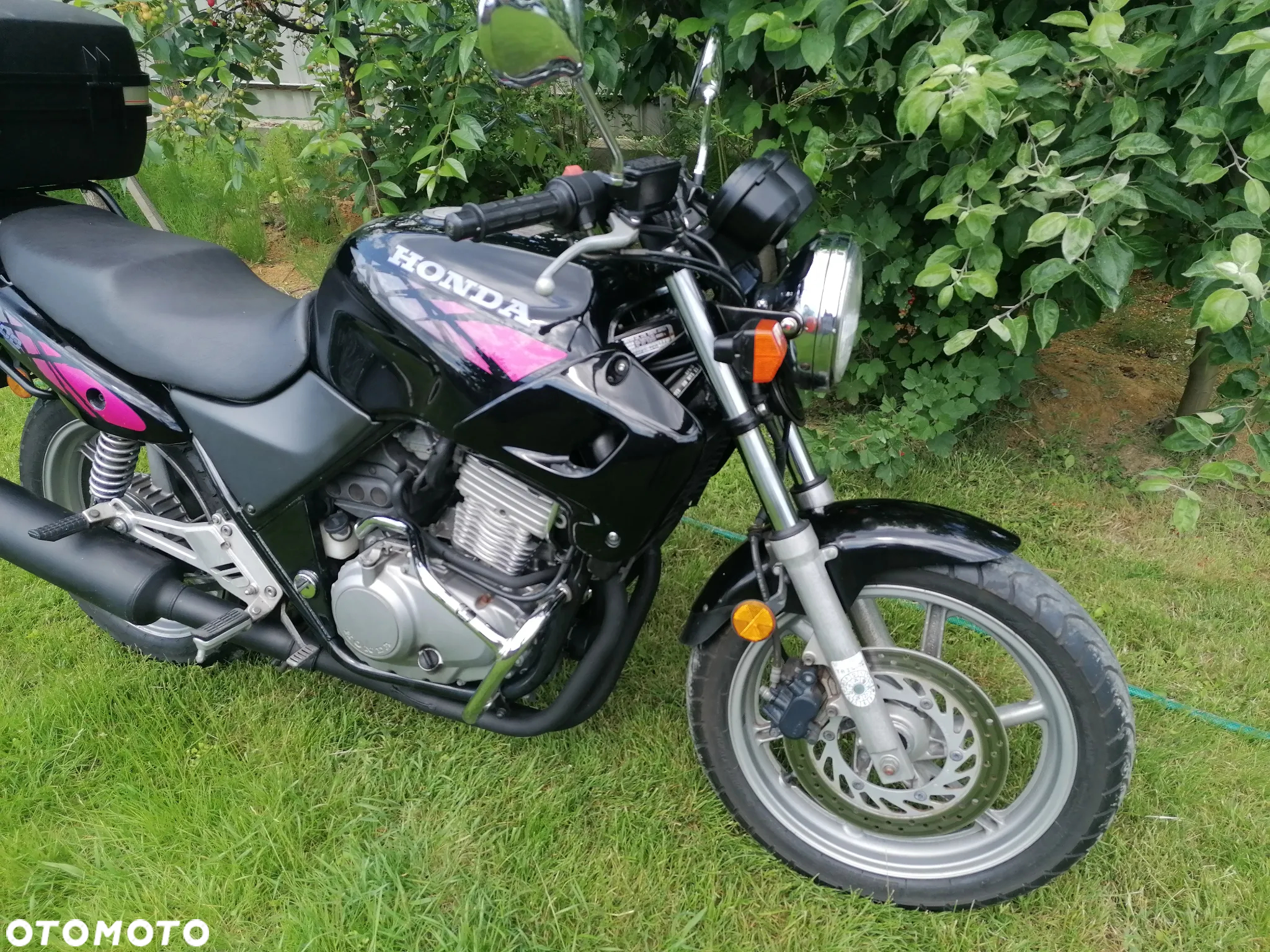Honda CB - 11