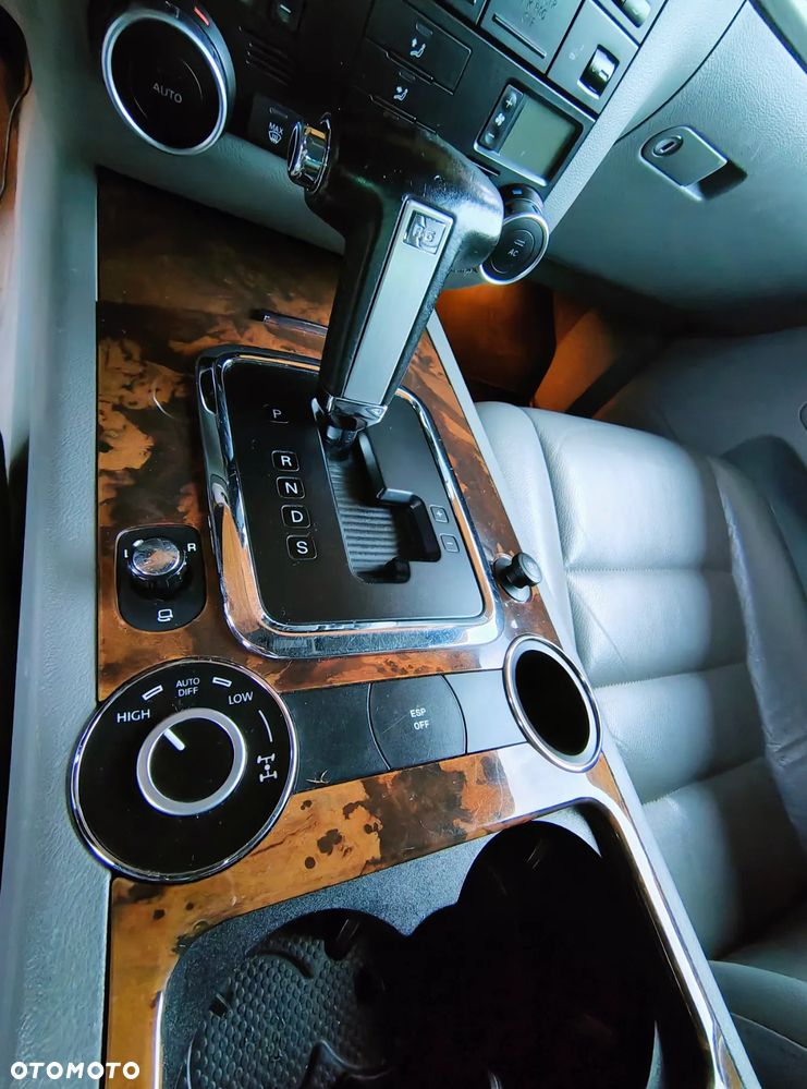 Volkswagen Touareg 2.5 R5 TDI DPF Perfect Tiptr - 17