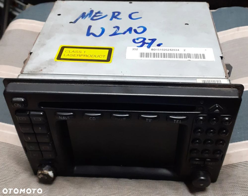 RADIO RADIOODTWARZACZ COMMAND 2.0 MERCEDES W210 E KLASA - 1