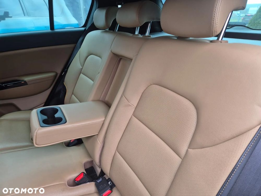 Kia Sportage 1.6 T-GDI L Business Line Plus 2WD DCT - 10