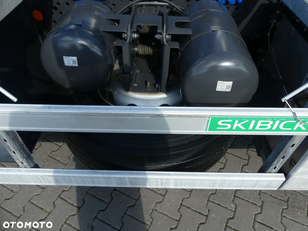 Mercedes-Benz ANTOS 2540 / 6x2 / HAKOWIEC 20t / EURO 6 / - 9