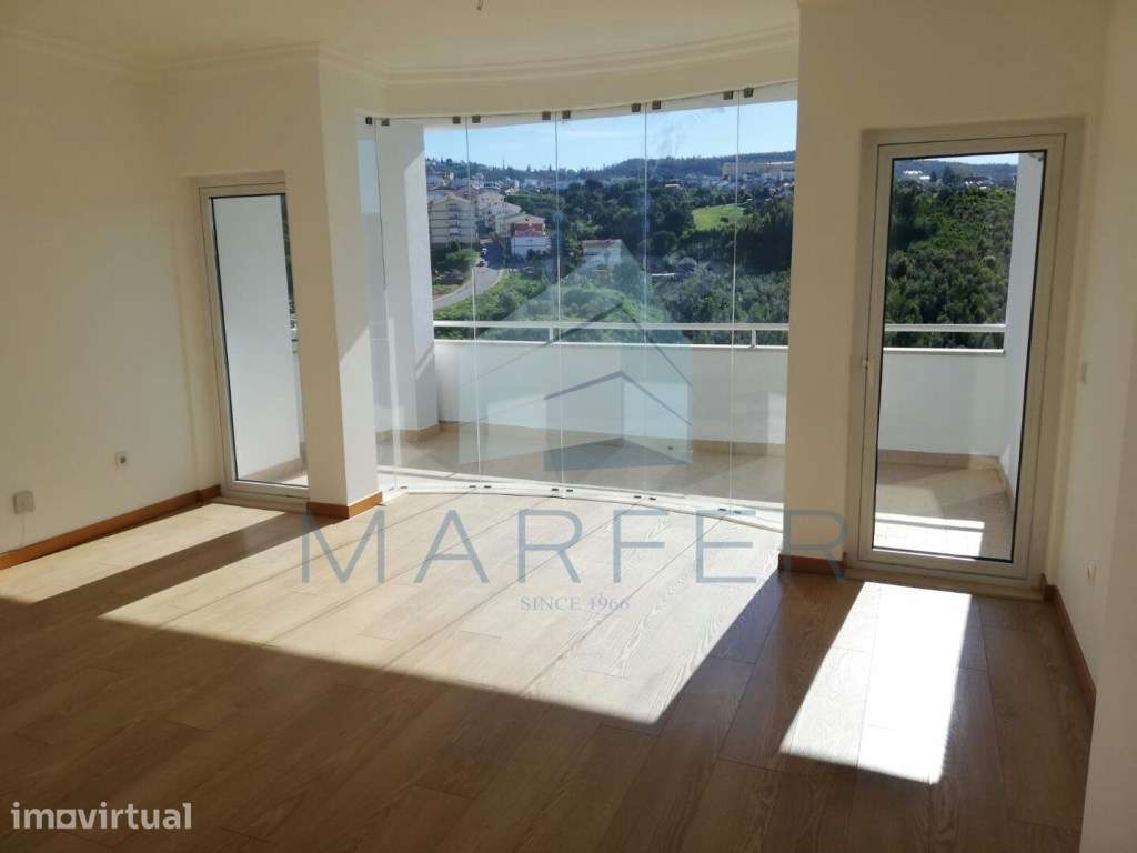 Apartamento T2 - Qta. Cedro - Grande imagem: 2/7