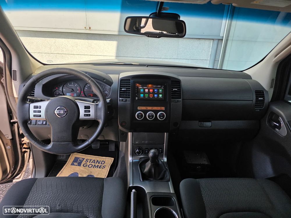 Nissan Navara 2.5 dCi CD LE 4WD - 23