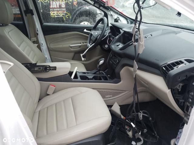 Ford Kuga 1.5 EcoBoost AWD Trend ASS - 33