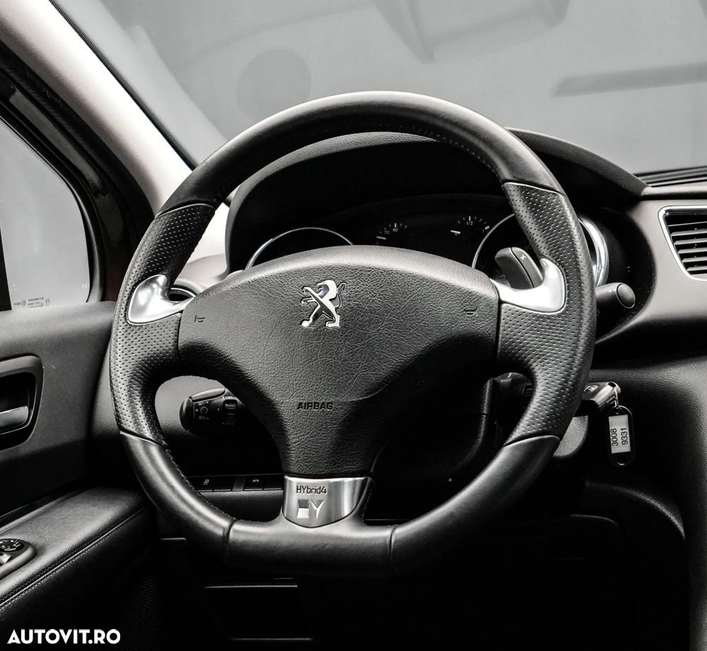 Peugeot 3008 2.0 BlueHDI S&S EAT6 GT - 18