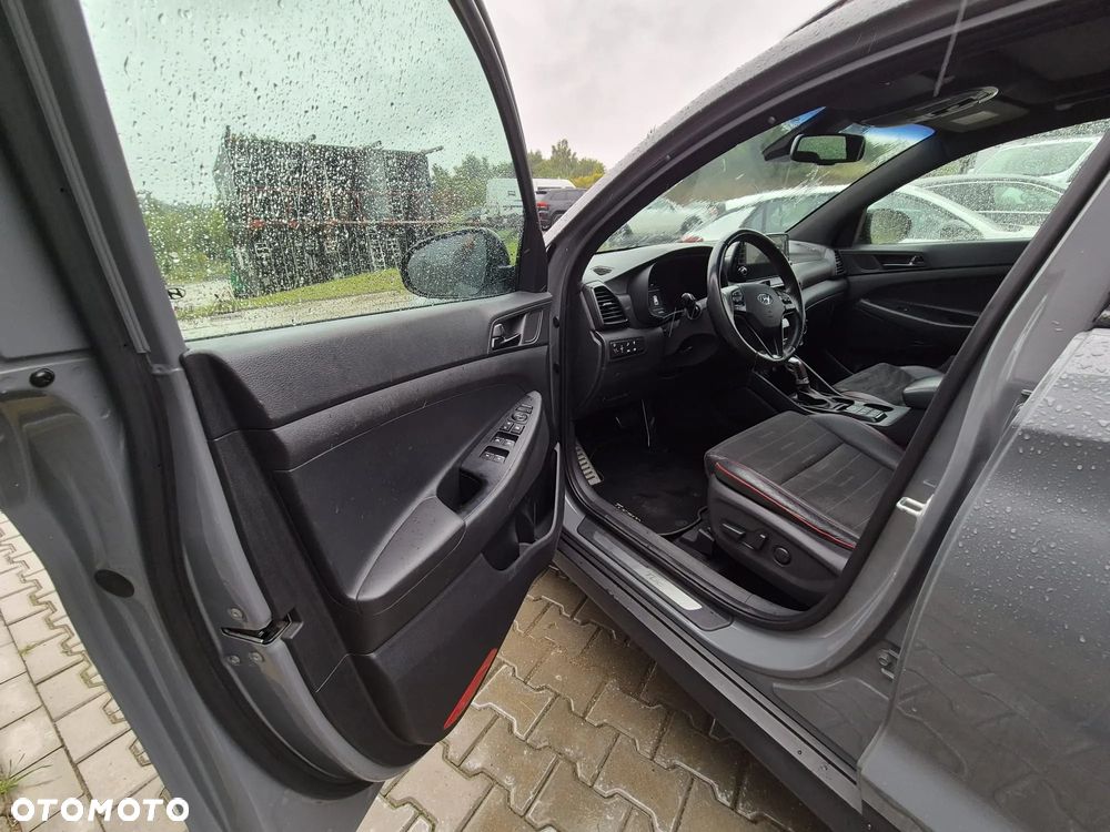 Hyundai Tucson 1.6 CRDi 48V-Hybrid 2WD DCT N Line - 22