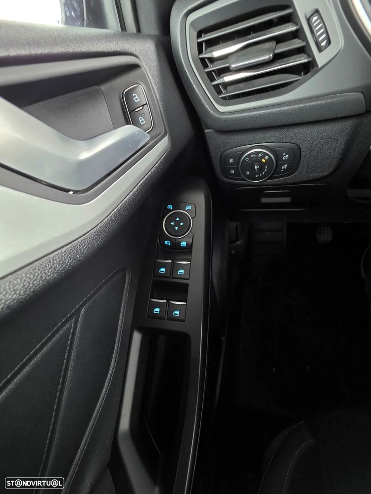 Ford Focus SW 1.5 EcoBlue S&S TITANIUM - 12