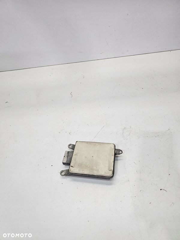 ASYSTENT PASA RUCHU MODUŁ AUDI Q7 4L 4L0907568A 4L0910568B - 2