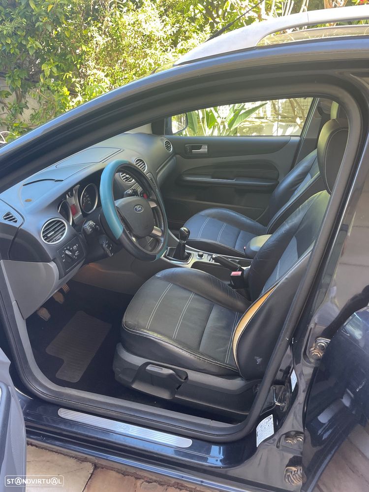 Ford Focus SW 1.6 TDCi Titanium - 8