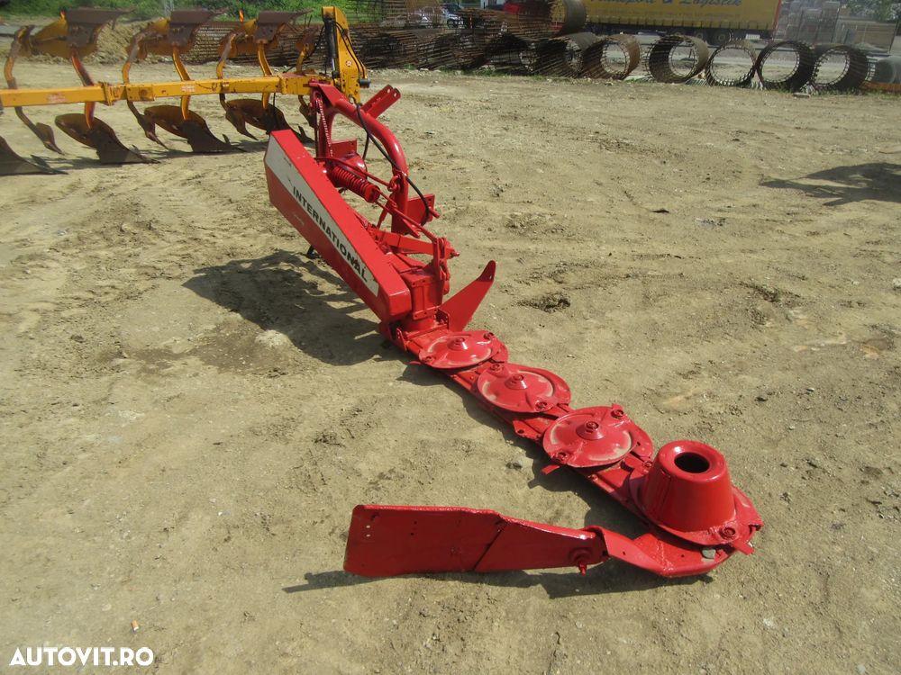 Alta Coasa International cu 4 talere - 6