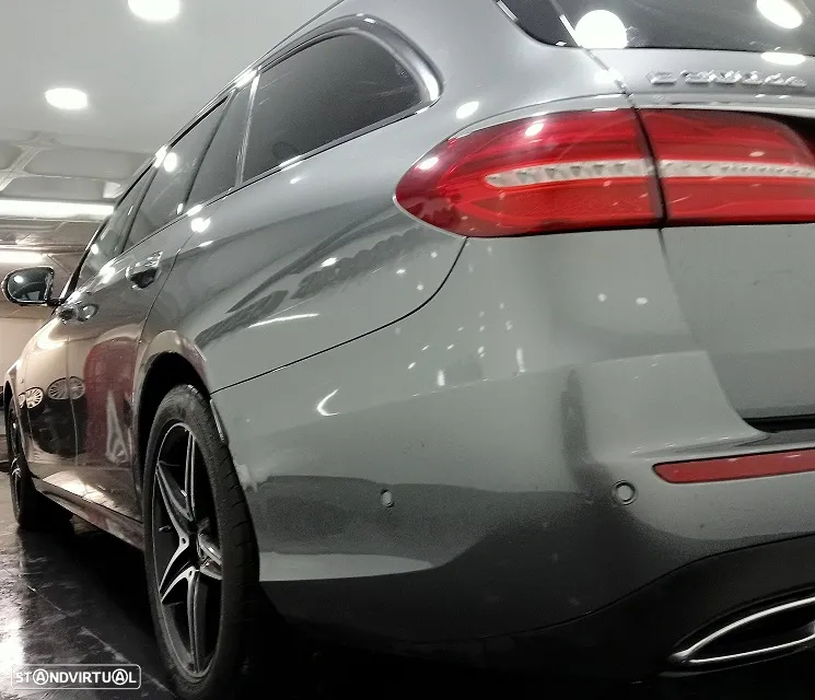 Mercedes-Benz E 300 de AMG Line - 3