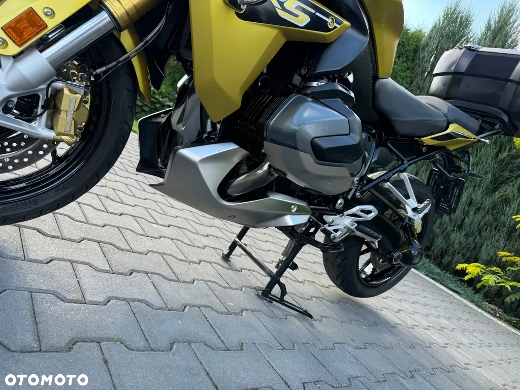 BMW R - 24