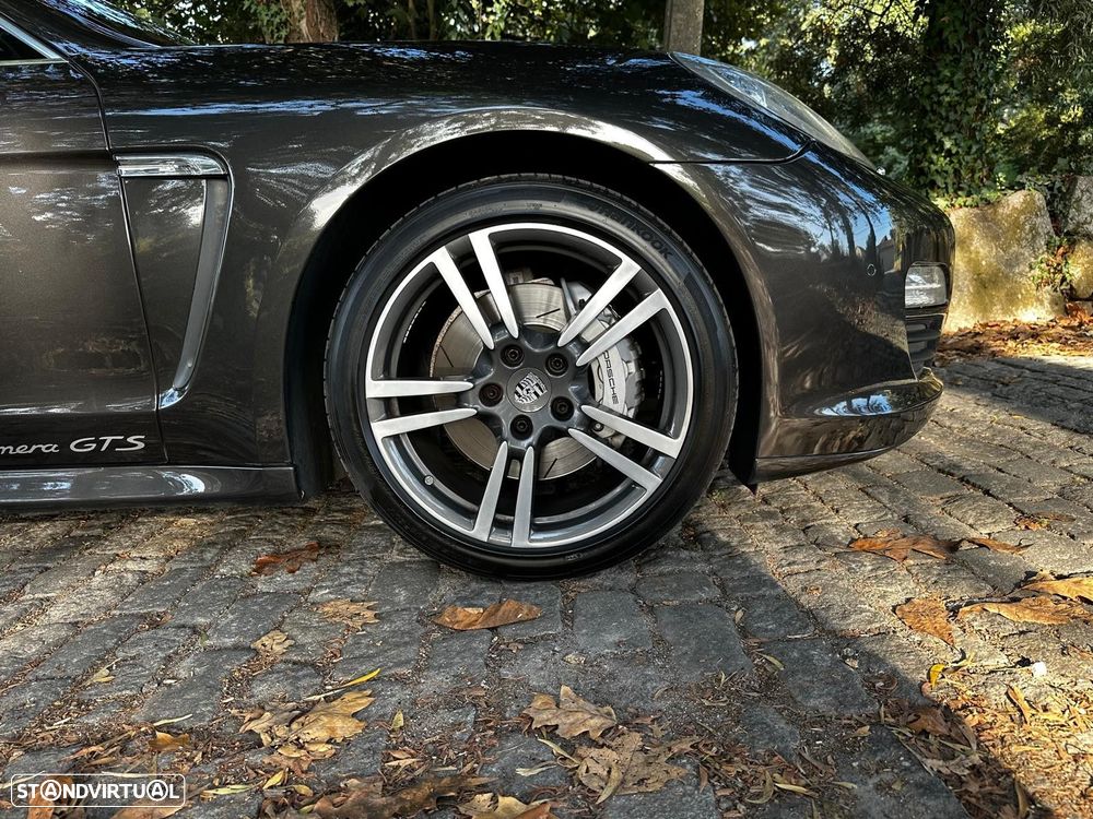 Porsche Panamera S PDK - 9
