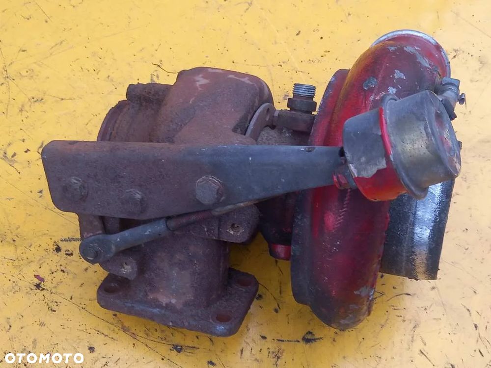 Turbosprężarka McCormick MTX200 - 5