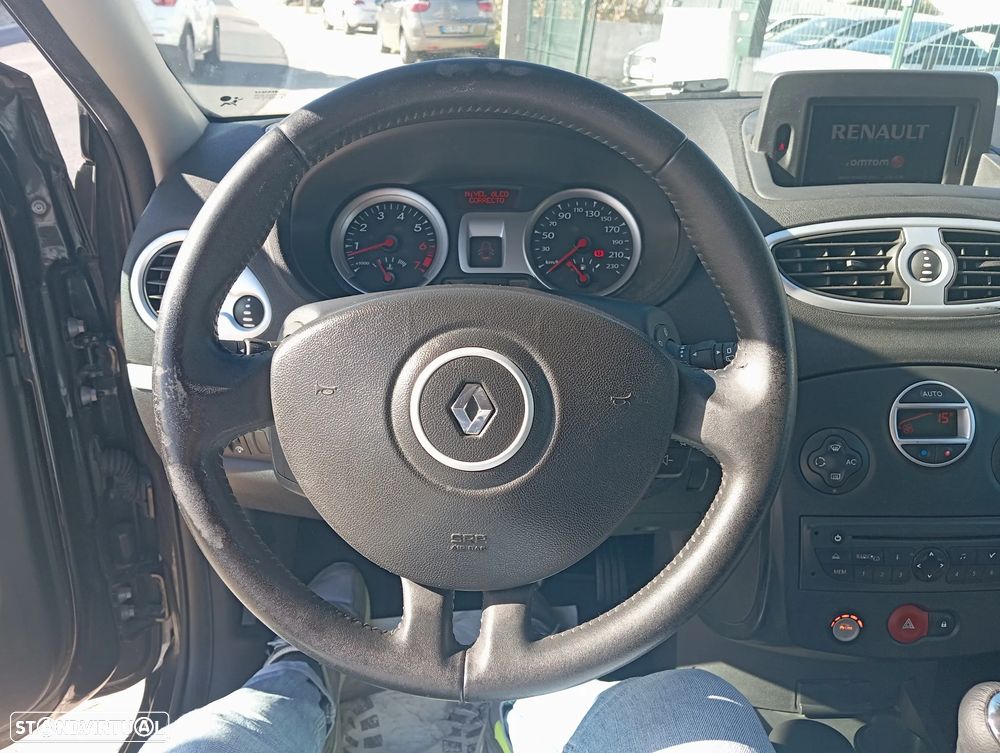 Renault Clio 1.2 TCE Dynamique S - 8