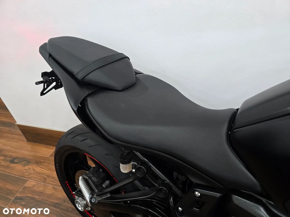 Yamaha MT - 22