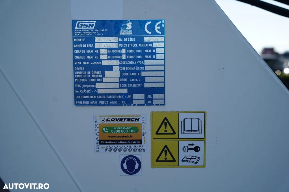 Nissan CABSTAR / ELEVATOR DE 20 DE METRI / GSR E200TE4 / DUBLU / CAPACITATE DE RIDICARE - 200 kg / 4 STABILIZATOARE / - 22
