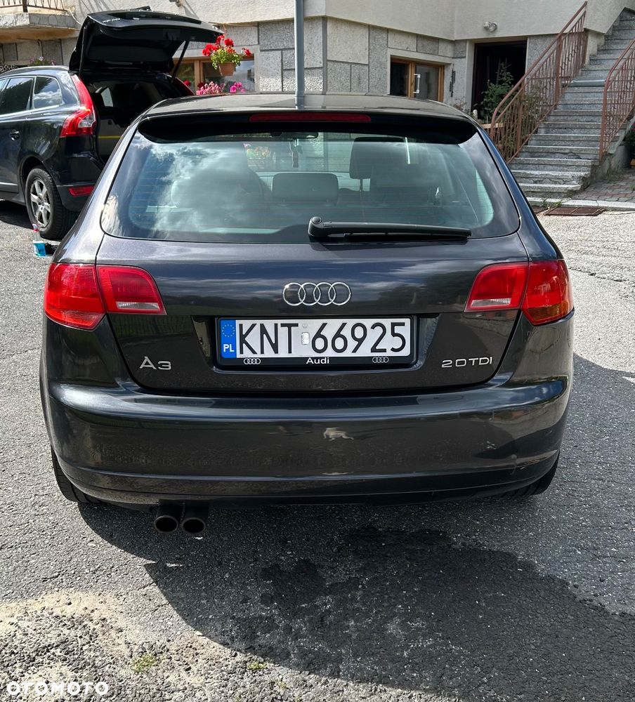 Audi A3 2.0 TDI DPF S line Sportpaket - 4
