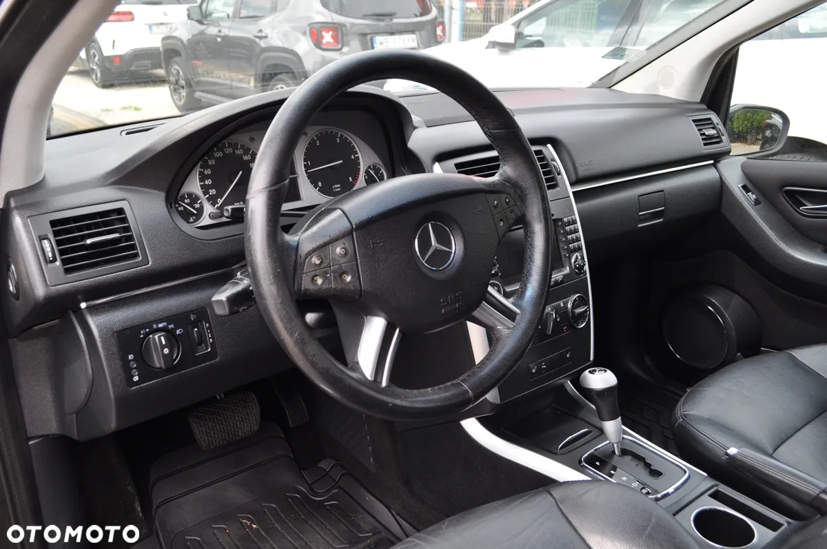 Mercedes-Benz Klasa B 200 CDI DPF Autotronic SPORT EDITION - 17