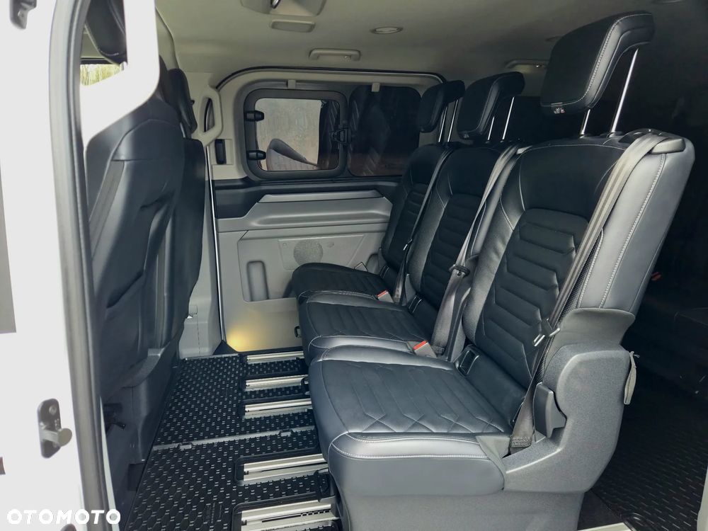 Ford Tourneo Custom 2.0 EcoBlue L2 Titanium - 18