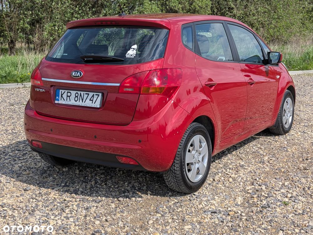 Kia Venga 1.4 Business Line - 14
