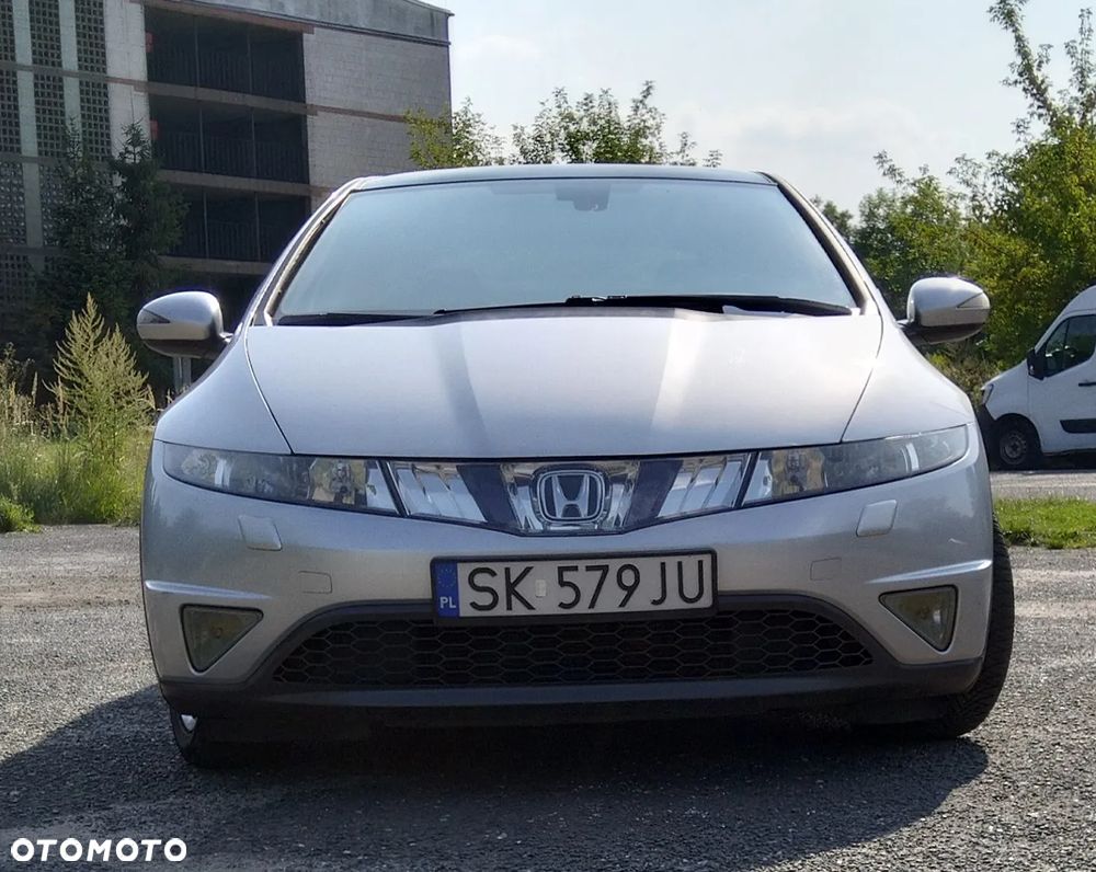 Honda Civic 1.8 Executive - 21