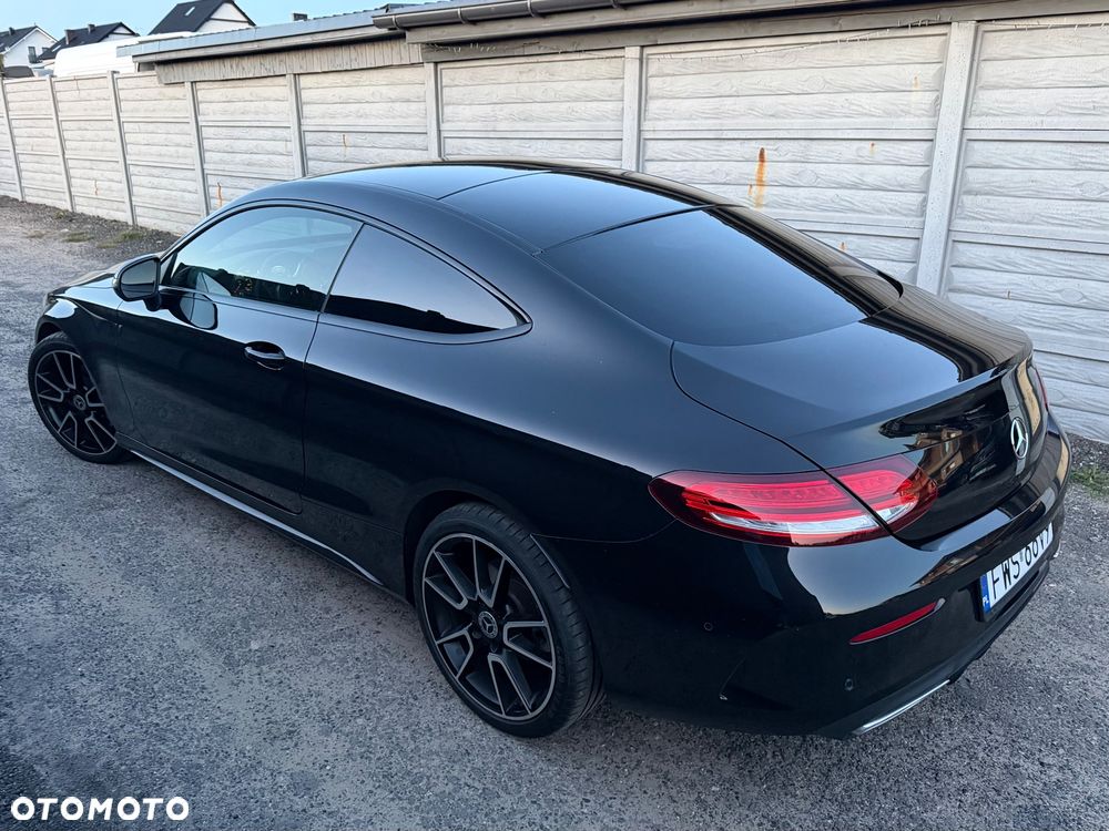 Mercedes-Benz Klasa C 220 d 4Matic 9G-TRONIC AMG Line Plus - 6