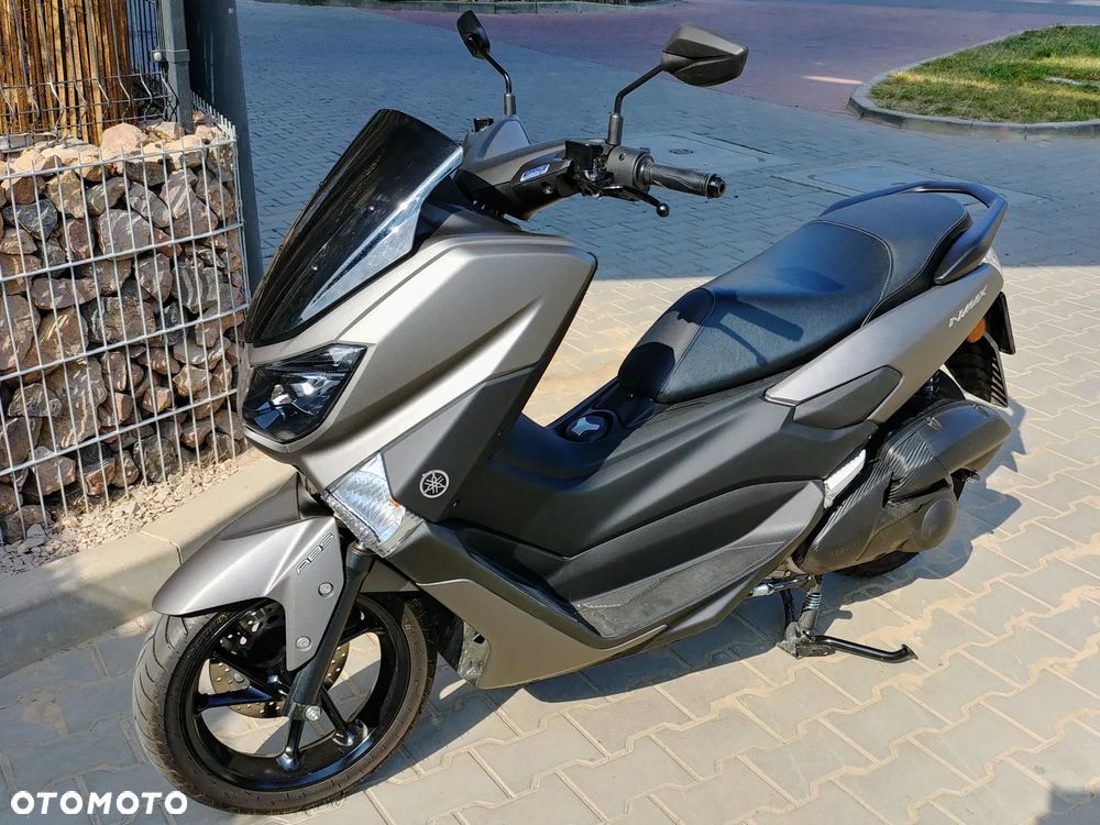 Yamaha NMAX - 7