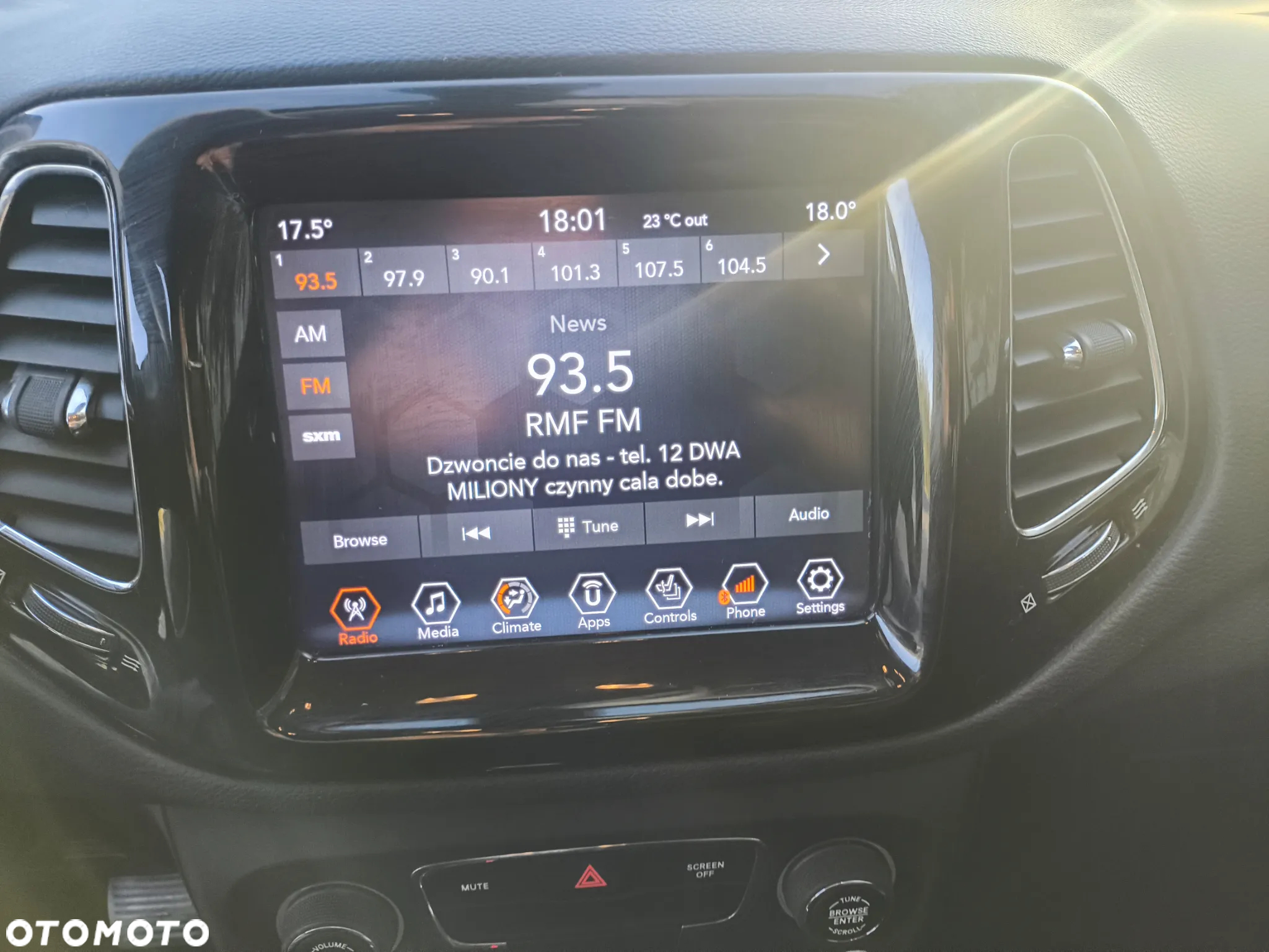 Jeep Compass - 12