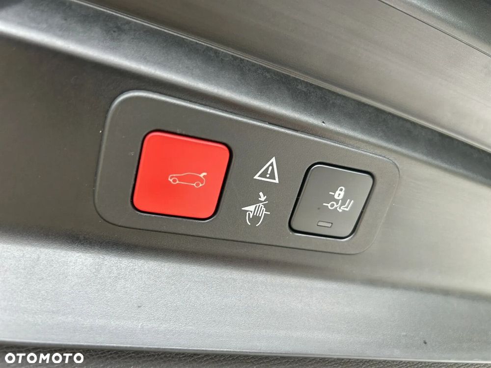 Peugeot 5008 - 12