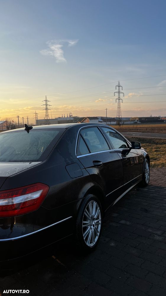 Mercedes-Benz E - 3