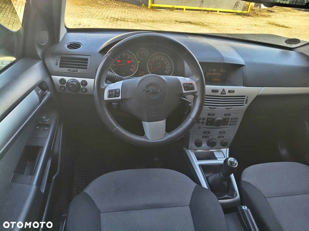 Opel Astra 1.6 Style - 16