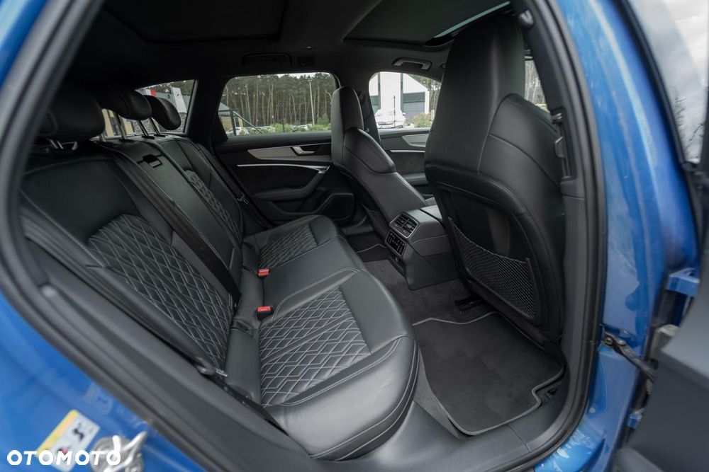 Audi A6 Avant 55 TFSI e quattro S tronic sport - 26