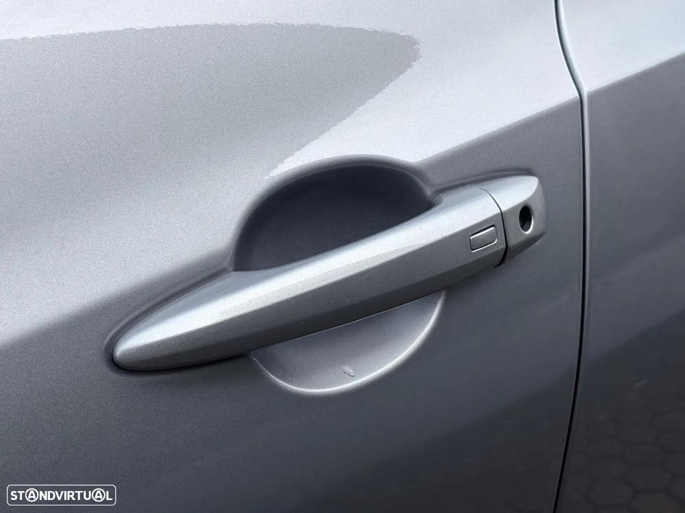 Nissan Juke 1.6 Hybrid N-Connecta - 16