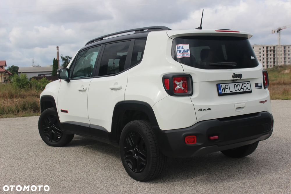 Jeep Renegade - 12