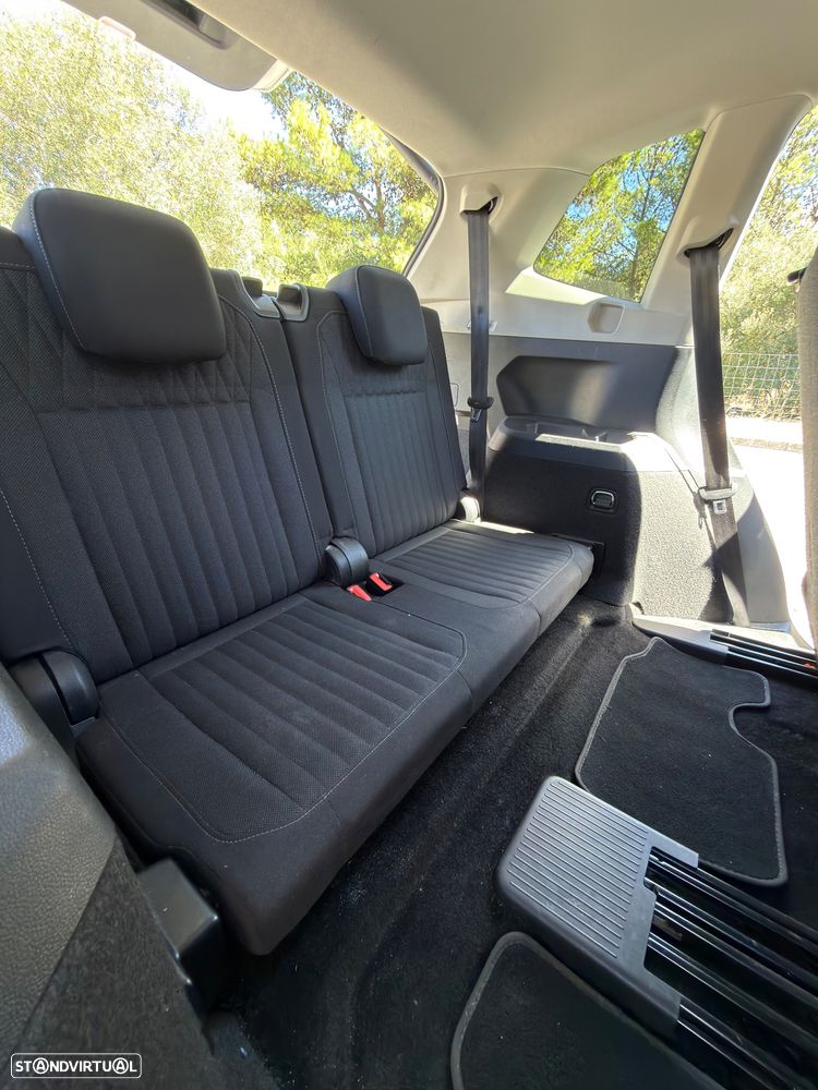 VW Tiguan Allspace 2.0 TDI Life DSG - 17