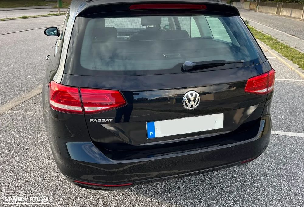 VW Passat Variant 1.6 TDI Confortline - 4