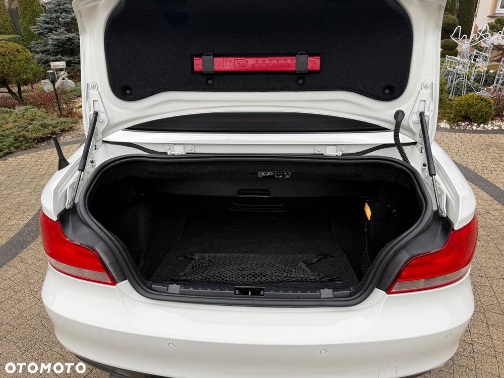 BMW Seria 1 118i - 26