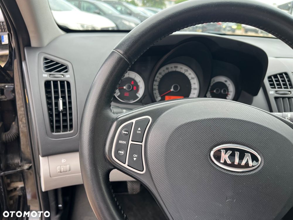 Kia Ceed 1.4 CVVT Attract - 13