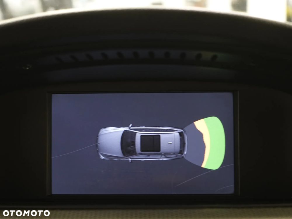 BMW Seria 3 318i Edition Sport - 33