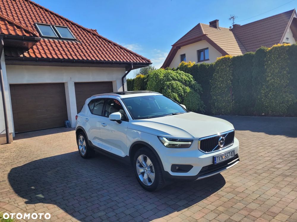Volvo XC 40 T2 Momentum - 33